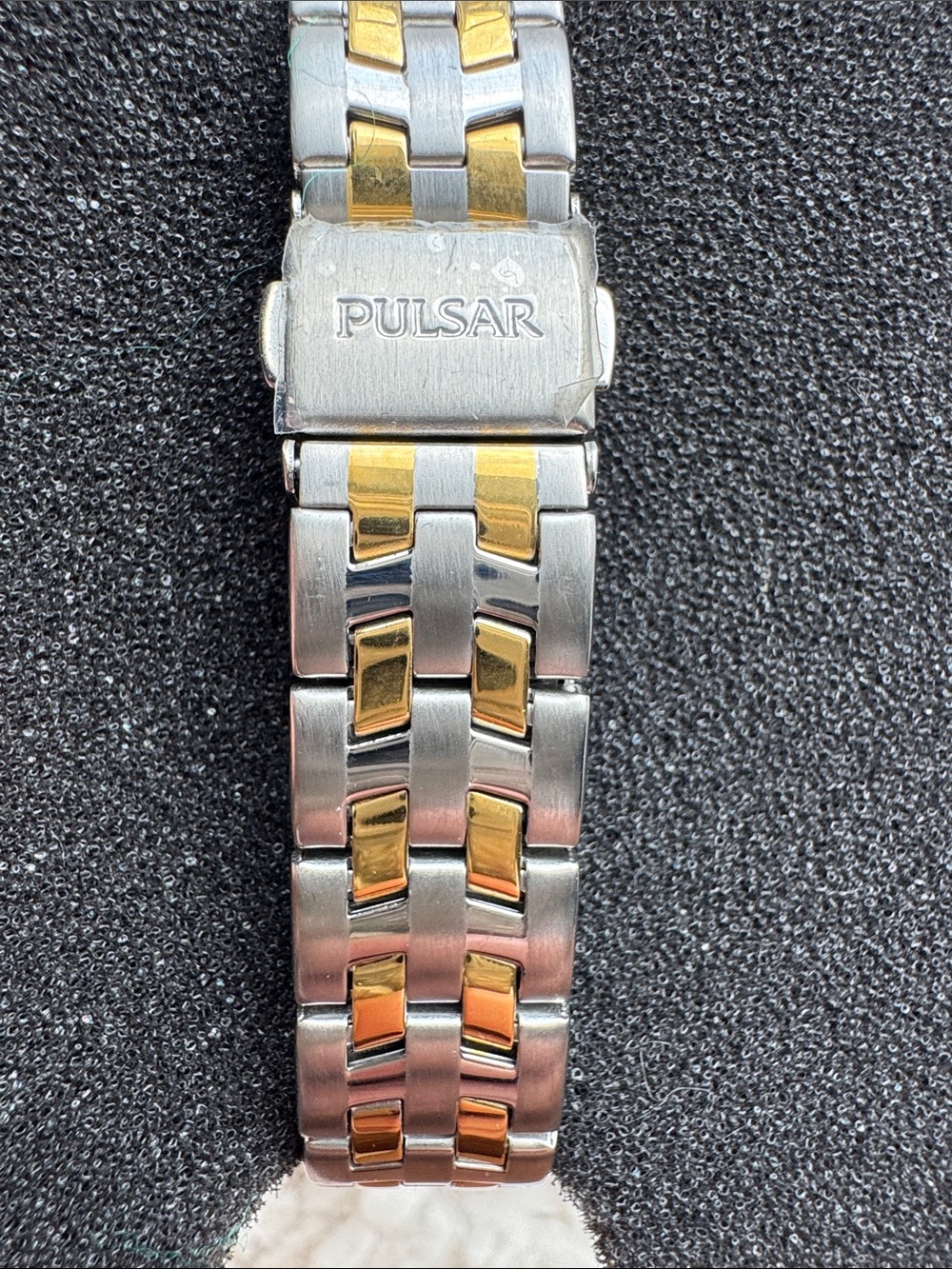 🆕 Pulsar Two Tone Watch - Picture 5 of 5